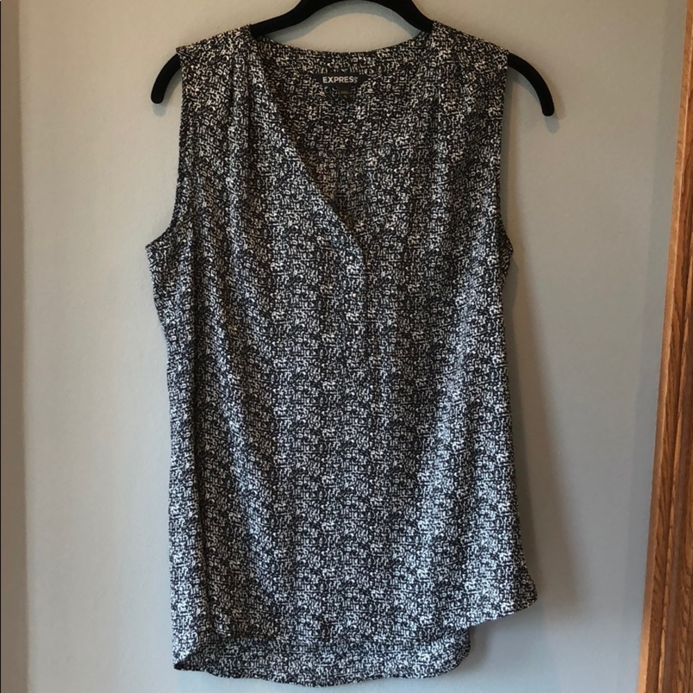 Black and white Express top.